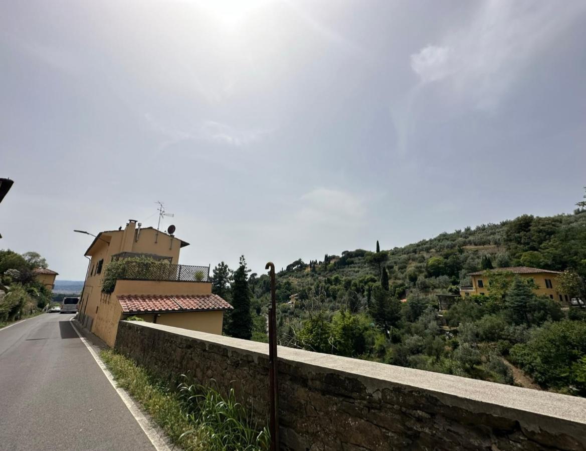 Luminoso Appartamento Con Vista Florence Exterior photo